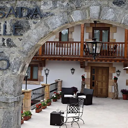 Casa de hóspedes Valle Del Oso Lerones