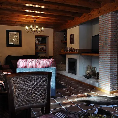 Valle Del Oso 3* Lerones