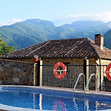 Casa de hóspedes Valle Del Oso Lerones